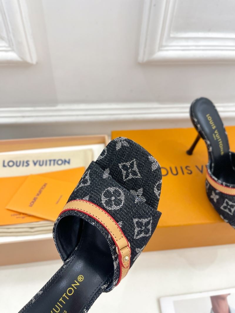 Louis Vuitton Slippers